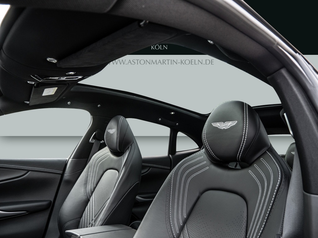 Aston Martin Köln • Aston Martin DBX