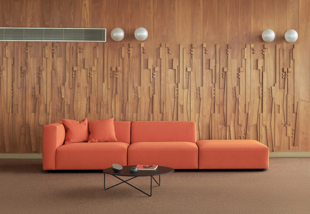 [living] Wohndesign • Prostoria Sofas, zeitlose Klassiker 1