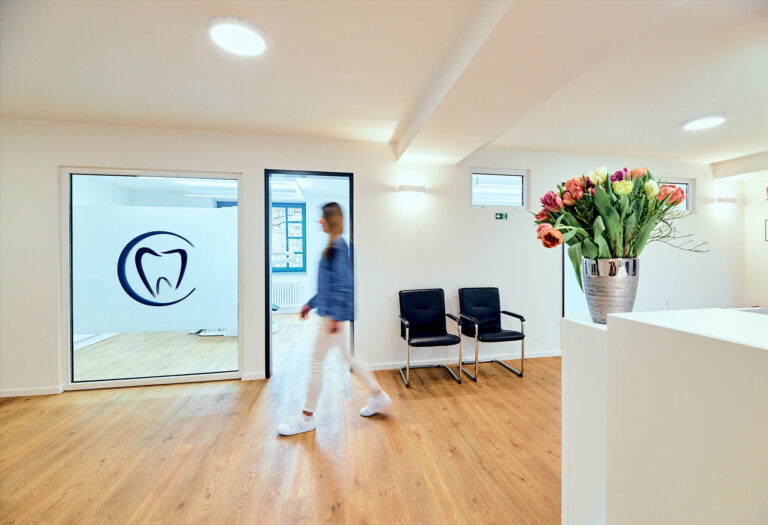 Zahnmedizinisches MVZ - Dr. med. dent. Holger Wilms & Kollegen 6