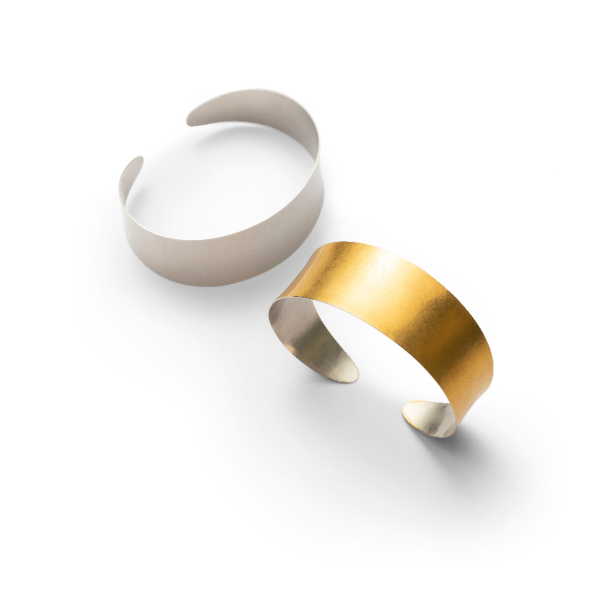 Armspange Soluna. Schmuck + Form. Popikone 3