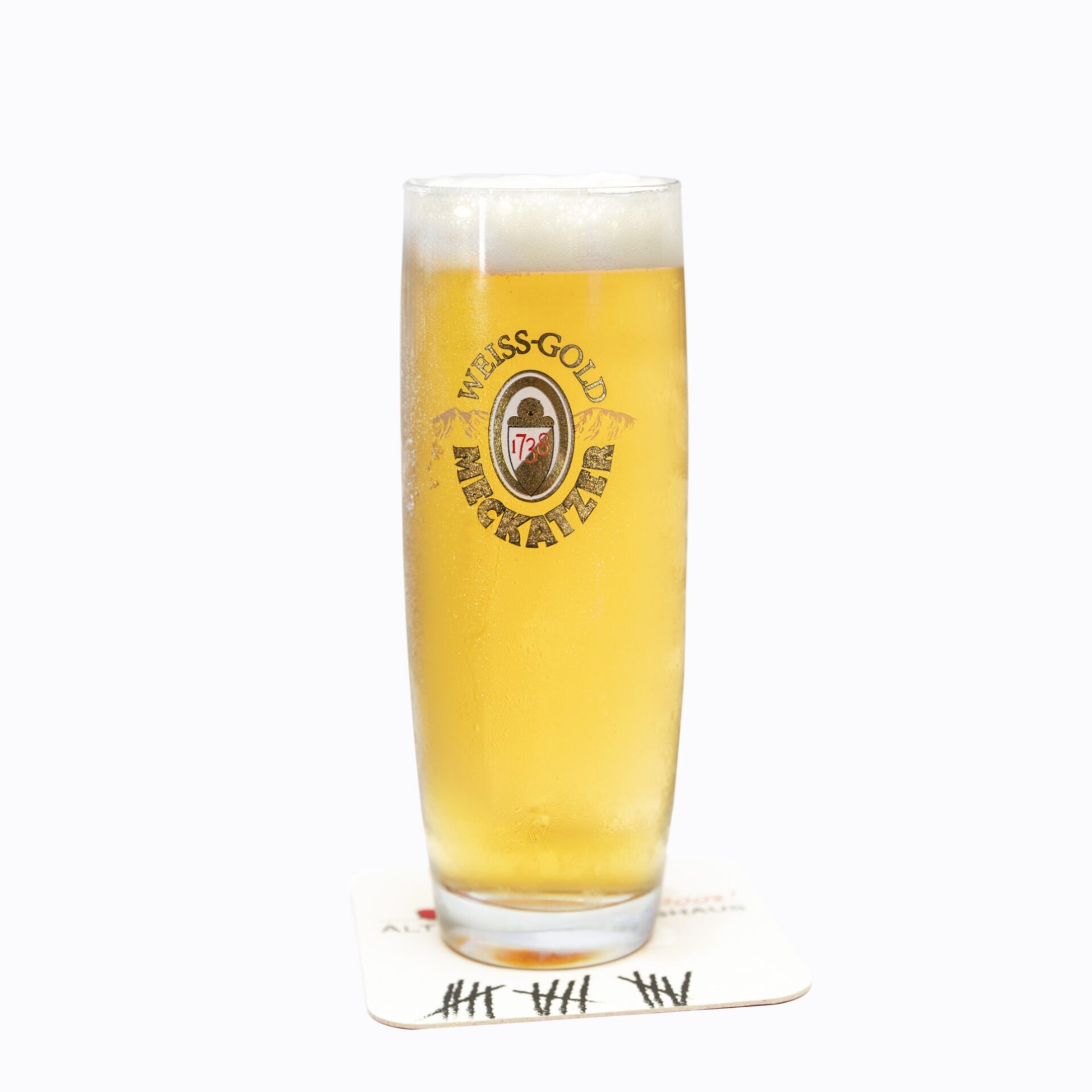 ALLGÄUER TROPFEN Hopfenbetontes Meckatzer Weiss-Gold, mild und herb, frisch vom Fass im ALT POLLER WIRTSHAUS