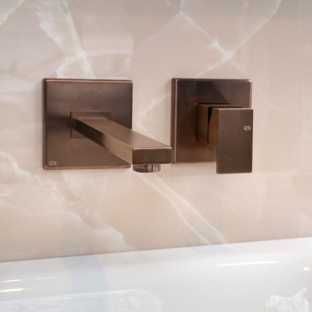 MINIMALISTIC Armaturen von Gessi – einzigartige Designs in außergewöhnlichen und zeitlosen Oberflächen bei ELEMENTS BY KEMMERLING