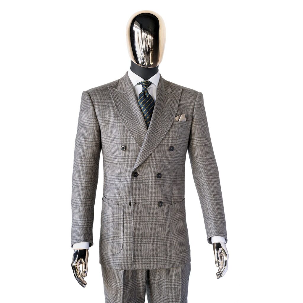 ZEITLOSE ELEGANZ Anzug der Marke Holland & Sherry aus 100% Schurwolle für 1.199 €. MASSNAHME BONN