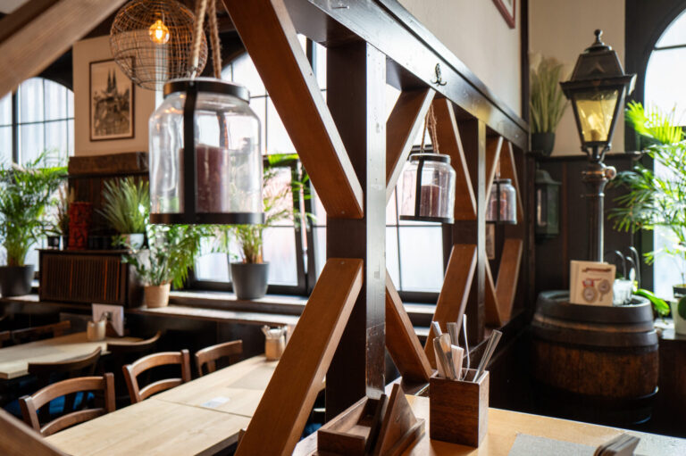 SION BRÄUES • Freundliches Brauhaus in Dux