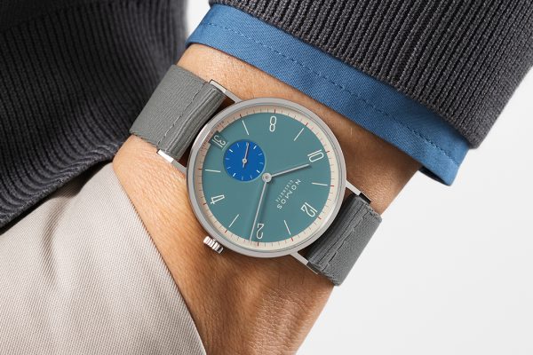 Schmuck+Form Köln • Mut zur Farbe mit NOMOS