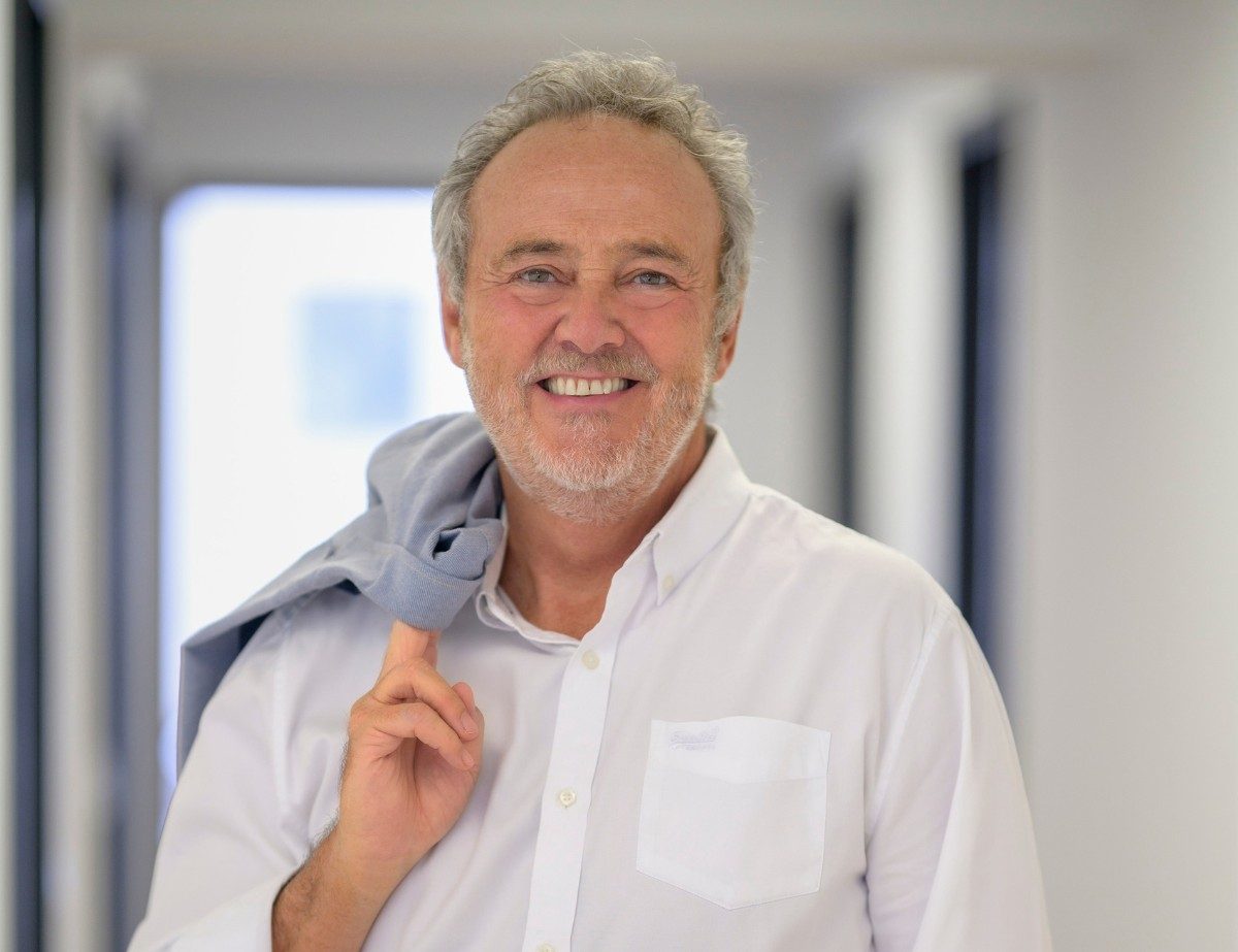 Dr. med. Hans-Georg Dauer • Den Haarausfall am Schopf packen