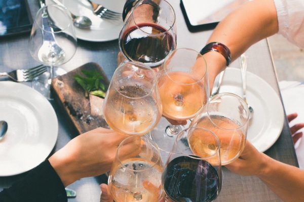 Der Mallorca Laden • Wine o‘clock Der Mallorca Laden • Wine o‘clock