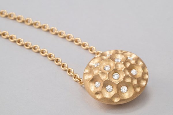 Form-Werk • Ausdruckstarkes Understatement