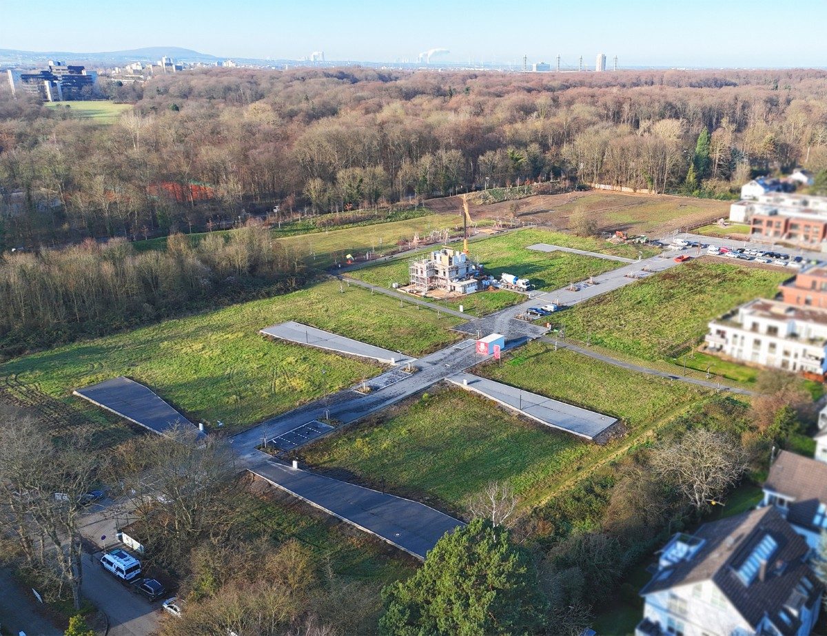 Greif & Contzen • Villen- und Hausgrundstücke zur individuellen Bebauung in Lindenthal Greif & Contzen • Villen- und Hausgrundstücke zur individuellen Bebauung in Lindenthal