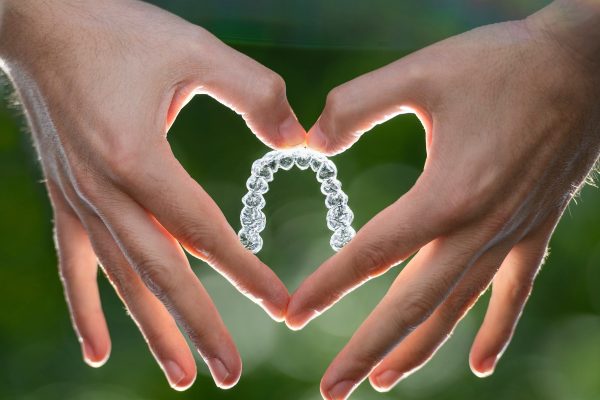 Dr. Patrik Halfin, Fachzentrum für Kieferorthopädie (FZKFO) • Upgrade für die Zahnspange